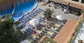 Canifor Hotel