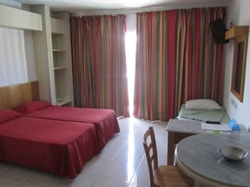 Topaz Hotel