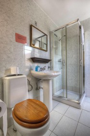 Green Grove Guest House