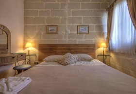 Green Grove Guest House