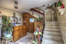 Green Grove Guest House