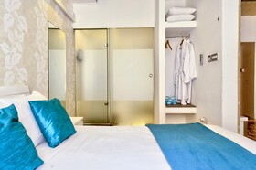 Barrakka Suites