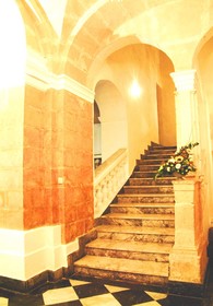 Castille Hotel