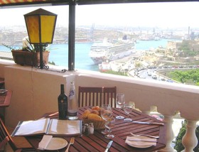 Castille Hotel