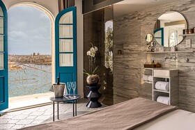 Iniala Harbour House