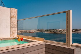 Iniala Harbour House