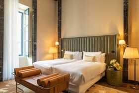 Iniala Harbour House