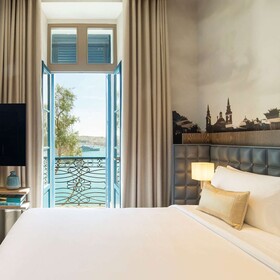 Iniala Harbour House