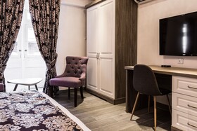 Jean de Valette Boutique Living