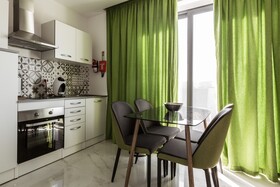 Jean de Valette Boutique Living