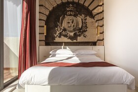 Jean de Valette Boutique Living