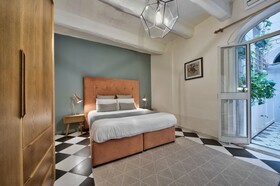 The House in Old Mint Street