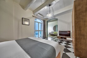 The House in Old Mint Street