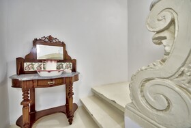 U Collection Suites & Apartments
