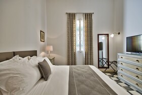 U Collection Suites & Apartments