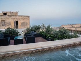 Valletta Kursara Port View