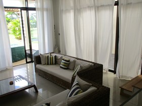 Villa Pied Dans L'eau