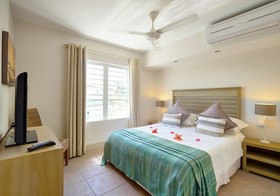 Cape Point Seafront Suites & Penthouse