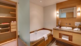 Le Suffren Hotel & Marina