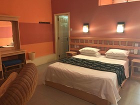 La Résidence de Trou Aux Biches