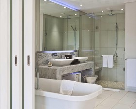 Radisson Blu Azuri Resort & Spa, Mauritius