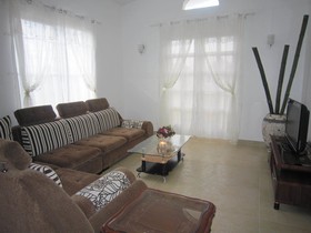 Jolie Villa Santa