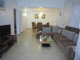 Jolie Villa Santa