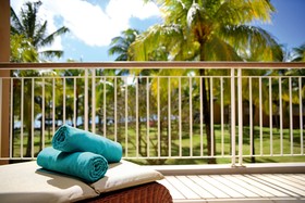 Victoria Beachcomber Resort & Spa