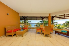 Victoria Beachcomber Resort & Spa