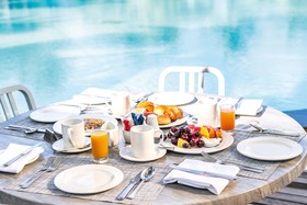 Victoria Beachcomber Resort & Spa