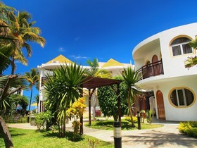 Gold Beach Hotel Resort and Spa