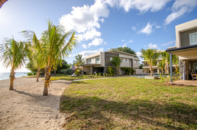 L'Escale Appartments by Dream Escapes