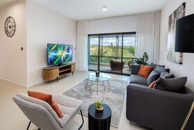 The Luxury Verdant Garden Hotel