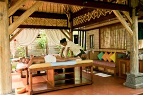 Royal Island Resort & Spa