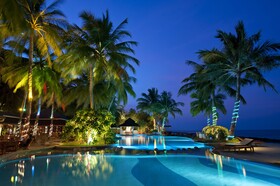 Royal Island Resort & Spa