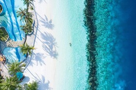 Royal Island Resort & Spa