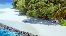 Royal Island Resort & Spa