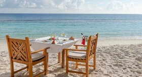 Royal Island Resort & Spa