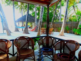 Vashafaru Inn