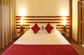 Araamu Holidays & Spa