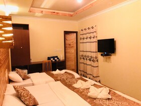 Mariana Inn