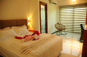 Palm Rest