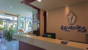 Reveries Diving Village