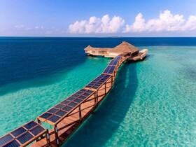 Hurawalhi Island Resort