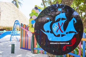 Kuredu Resort & Spa