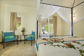Kuredu Resort & Spa