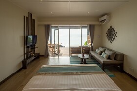 Kuredu Resort & Spa
