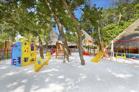 Kuredu Resort & Spa