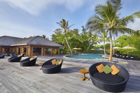 Kuredu Resort & Spa