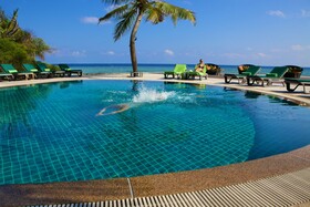 Kuredu Resort & Spa